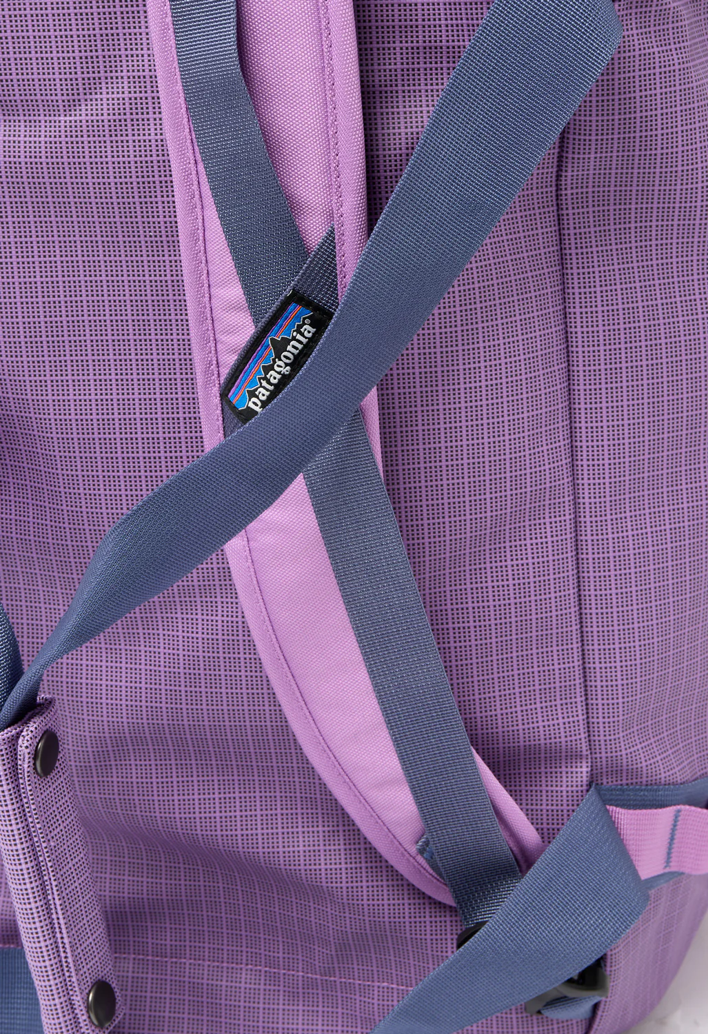 Patagonia Black Hole Duffel 40L - Brisk Purple - Image 5