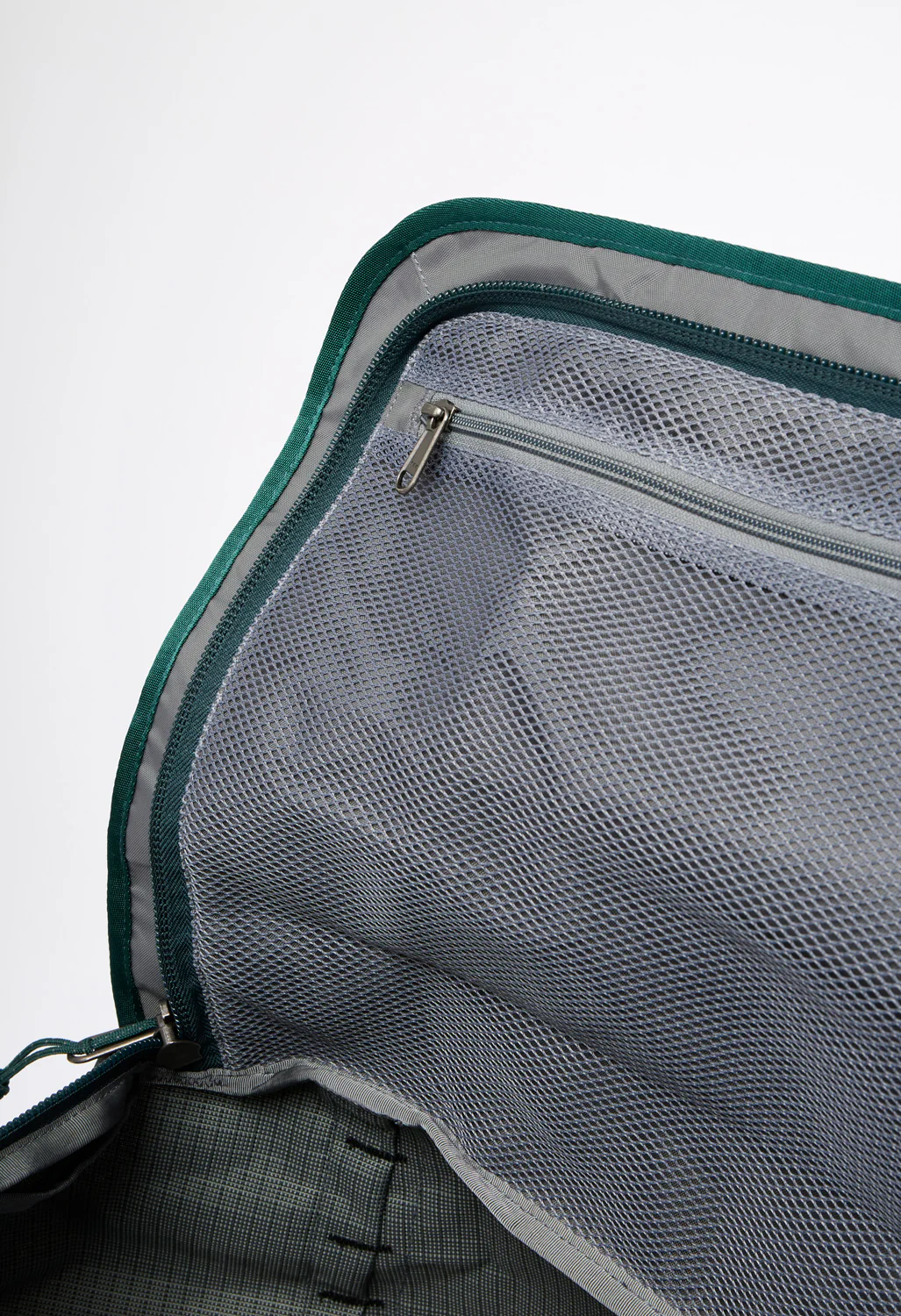 Patagonia Black Hole Duffel 55L - Noble Grey - Image 7