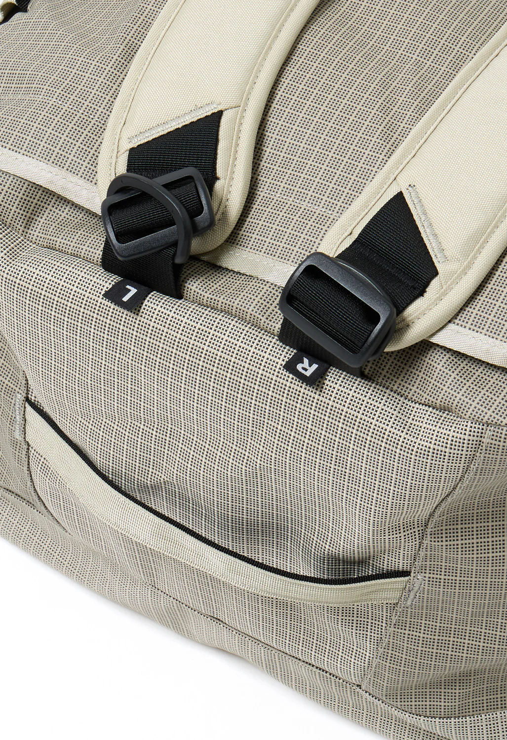 Patagonia Black Hole Duffel 70L - Weathered Stone - Image 4
