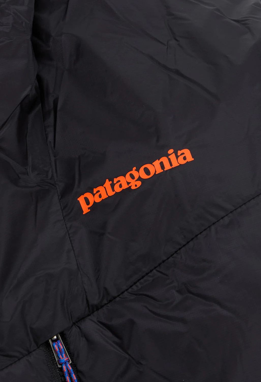 Patagonia Men's DAS Parka - Black / P6 Blue - Image 4