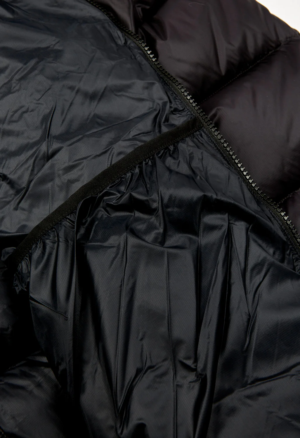 Patagonia Men's Fitz Roy Down Hoody - Black - Image 5