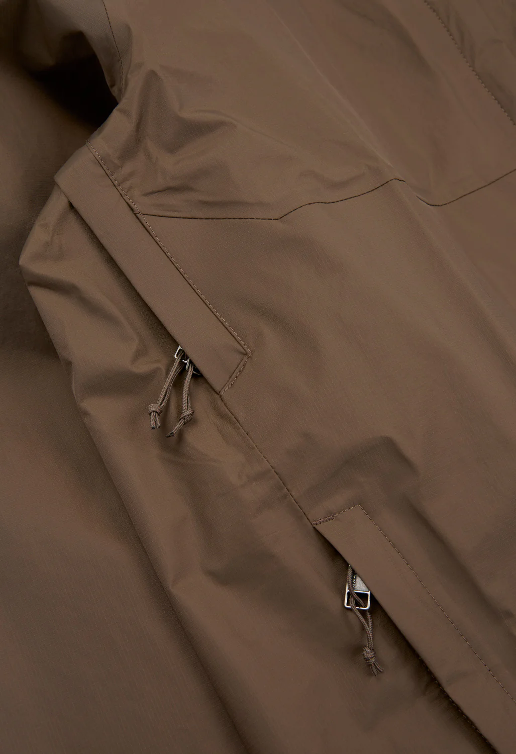 Patagonia Men's Torrentshell 3L Rain Jacket - Dark Walnut - Image 6