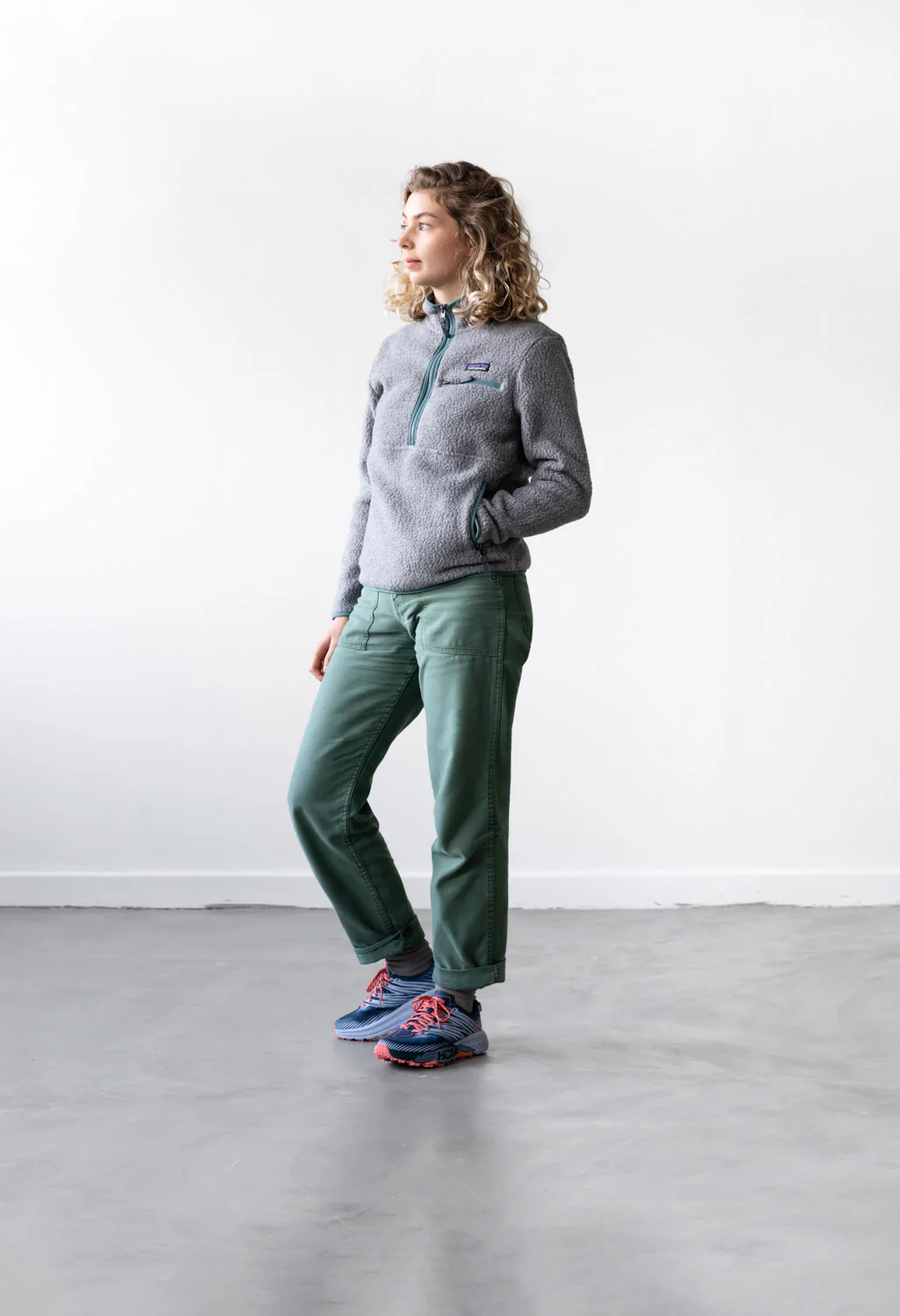 Patagonia Retro Pile Marsupial Women's Fleece Jacket - Grey - Image 5