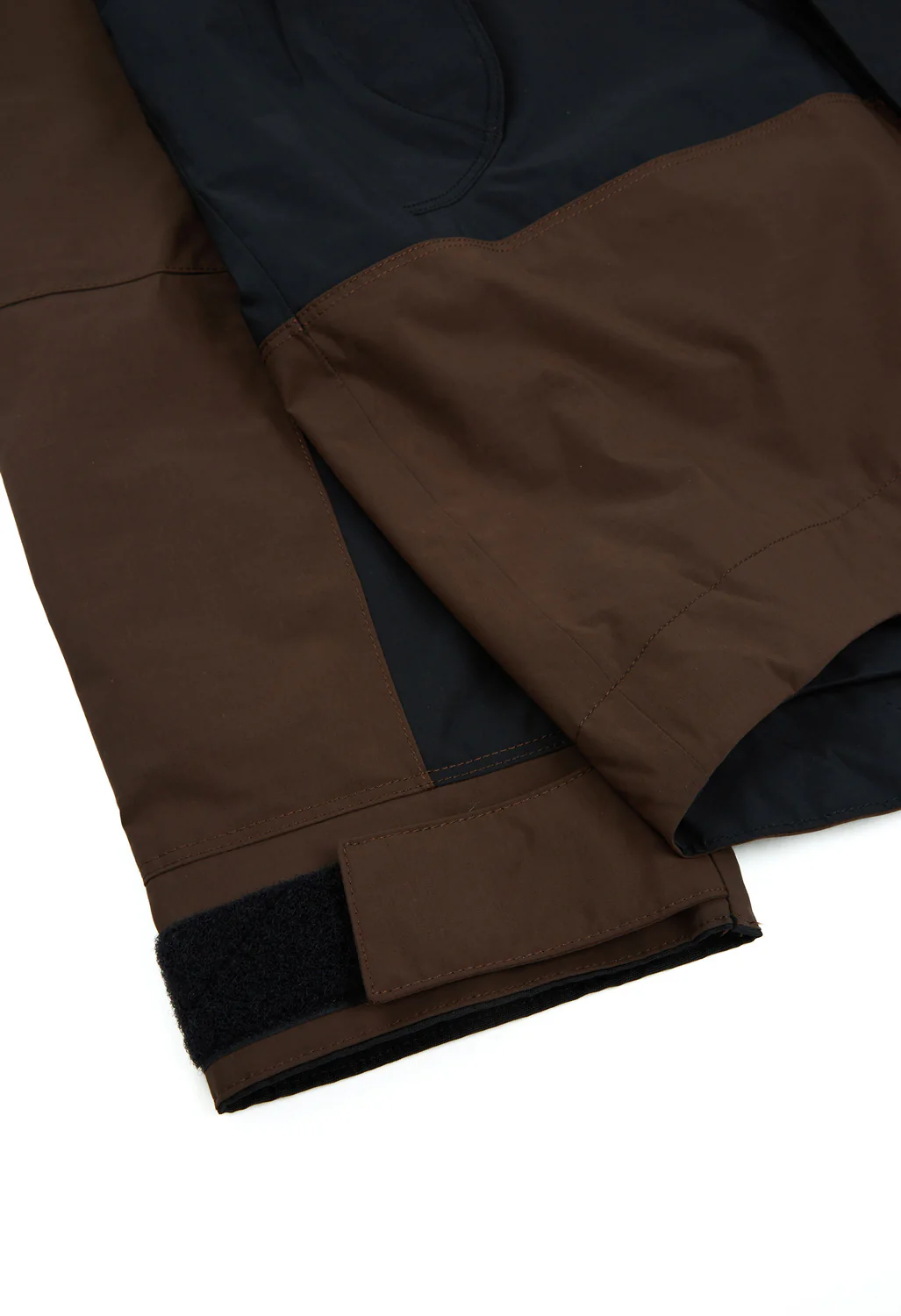 Goldwin Pertex Unlimited 2L Jacket - Jet Brown / Black - Image 7