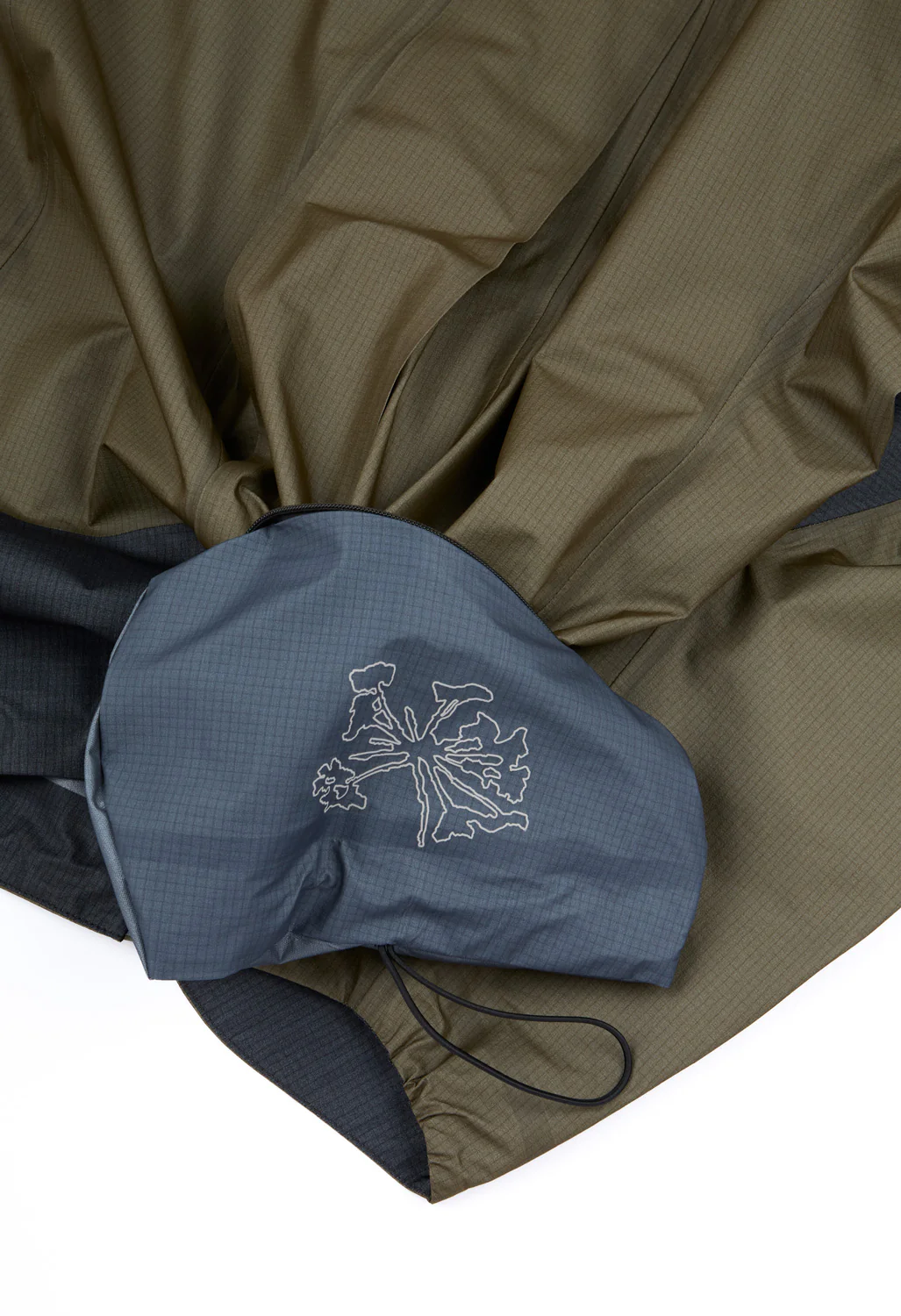 Portal Men's Sphere GORE-TEX jacket - Dark Olive - Image 8