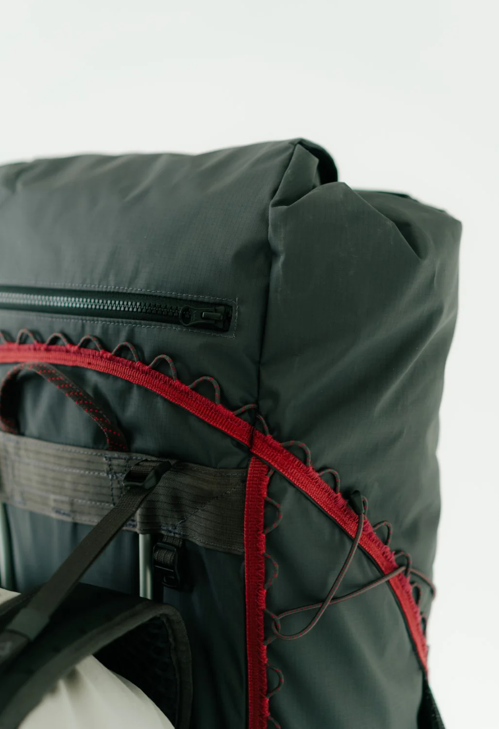 Klattermusen Raido 2.0 Backpack 55L - Raven - Image 8