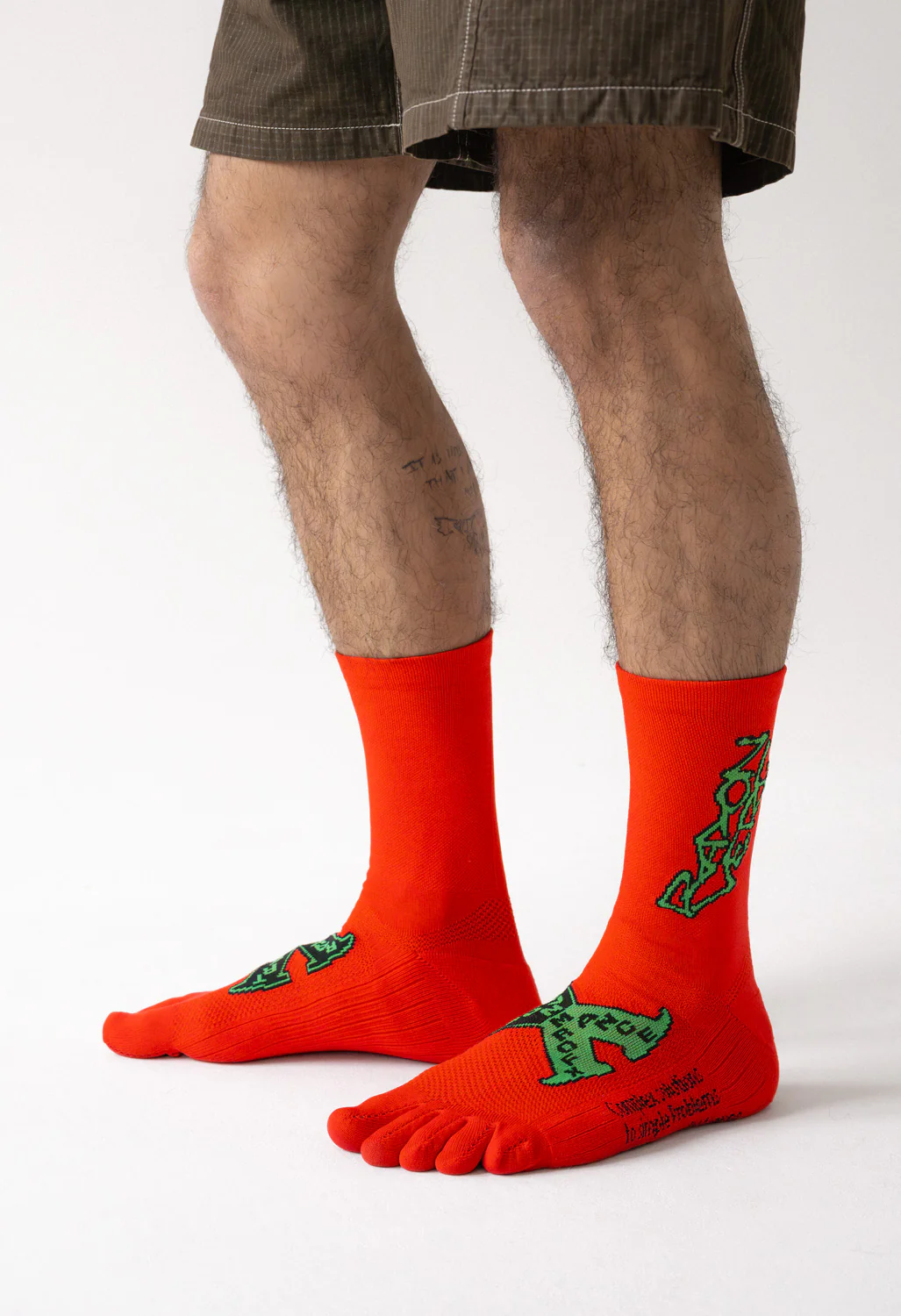 Rayon Vert Rot Socks - Blood Red - Image 4
