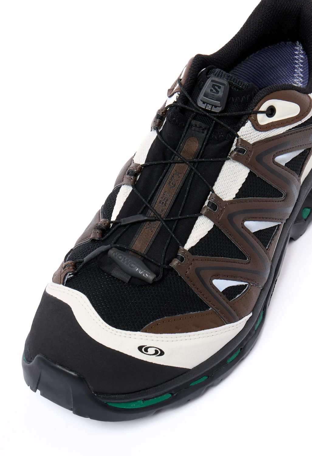 Salomon XT-Quest GORE-TEX Trainers - Black / Delicioso / Green Jacket - Image 2
