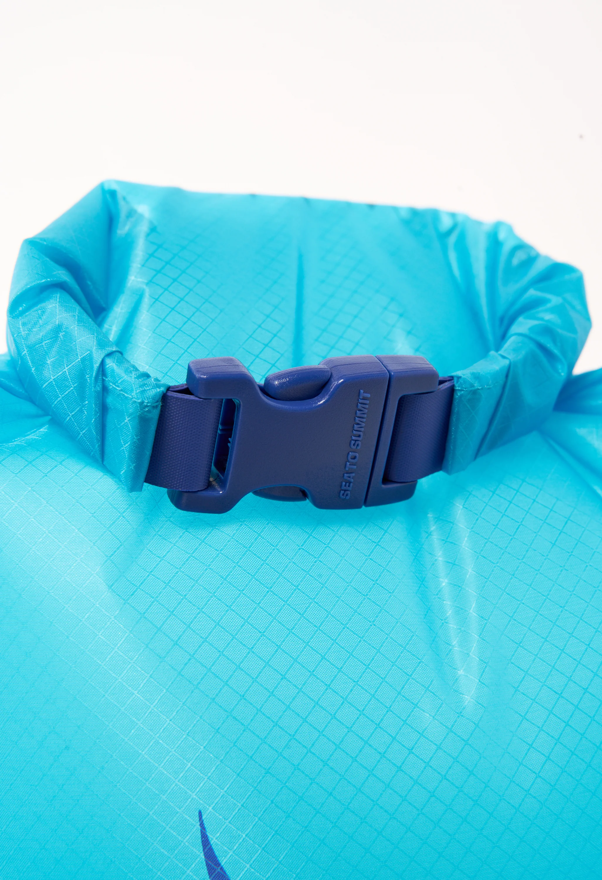 Sea to Summit Ultra-Sil 5L Dry Bag - Blue Atoll - Image 3