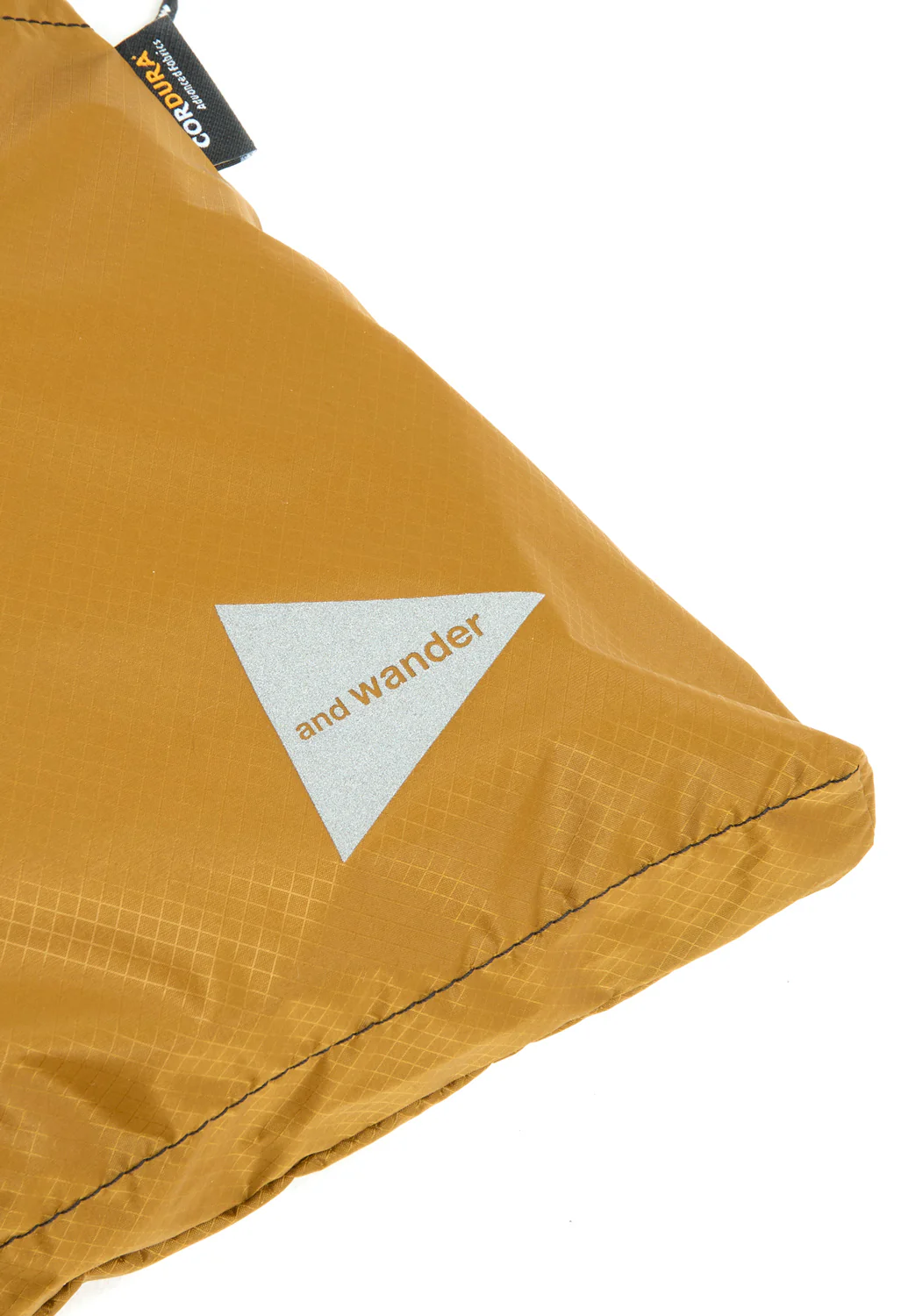 and wander Sil Sacoche - Yellow - Image 4