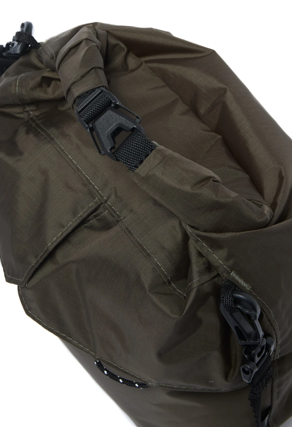 Snow Peak Travel 2way Dry Bag - Olive - Image 4