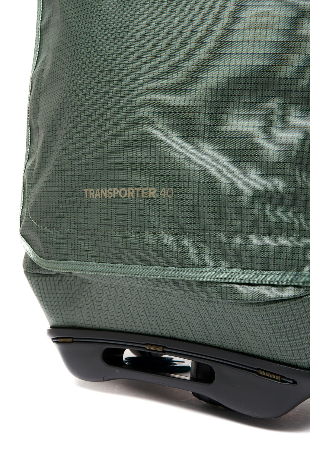 Osprey Transporter Wheeled Duffel 40 - Pine Leaf / Earl Grey - Image 6