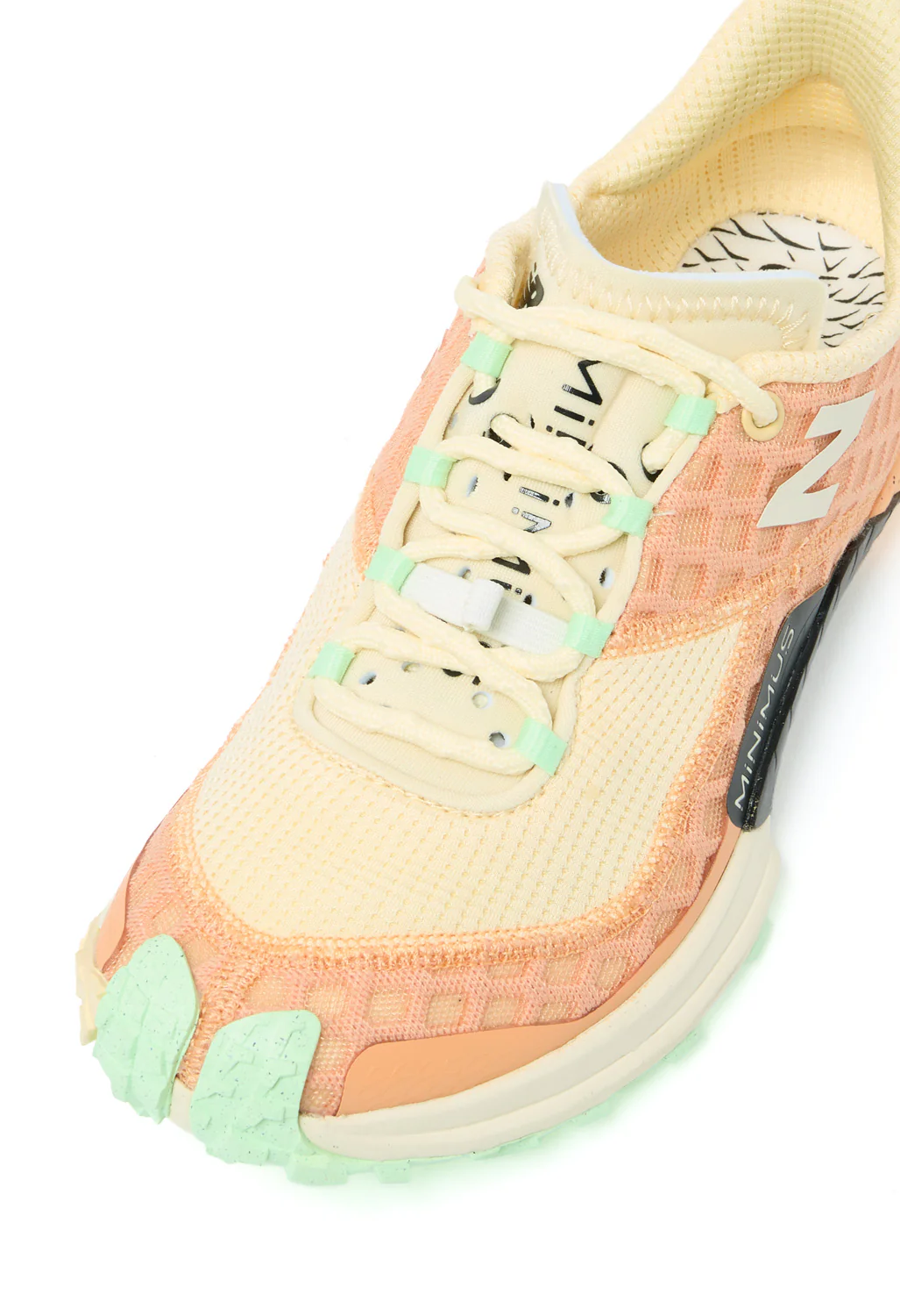 New Balance Women's Minimus Trail Trainers - Dried Orange - Image 2