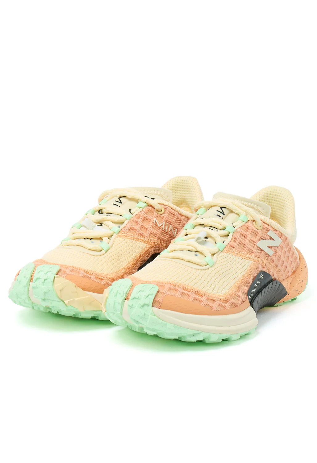 New Balance Women's Minimus Trail Trainers - Dried Orange - Image 3