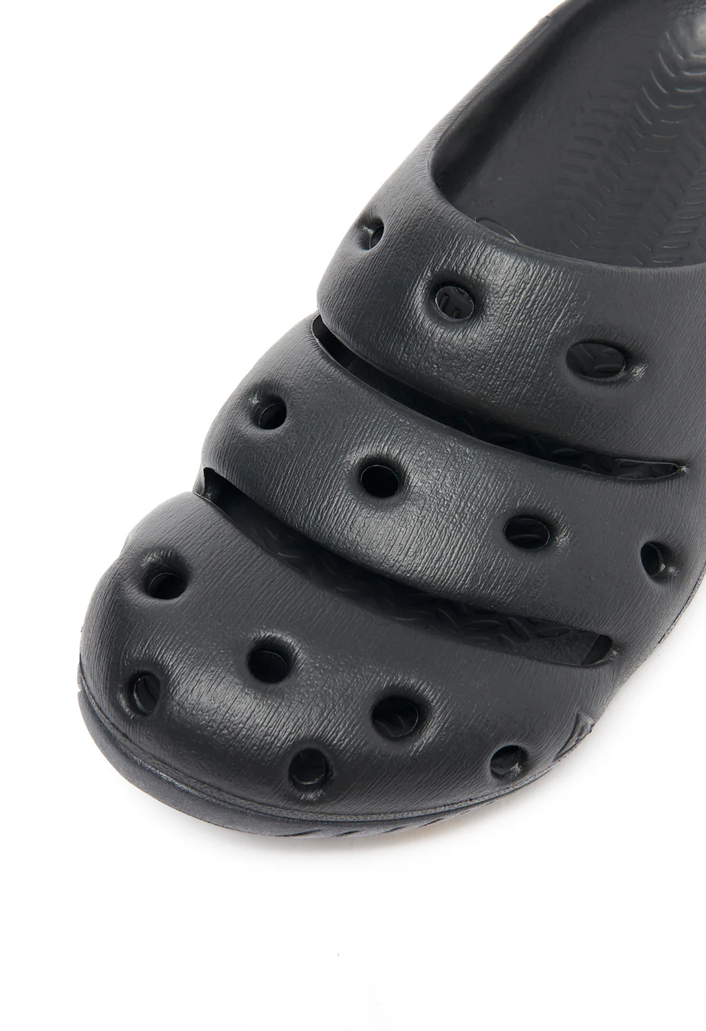 Keen Women's Yogui - Black / Magnet - Image 3