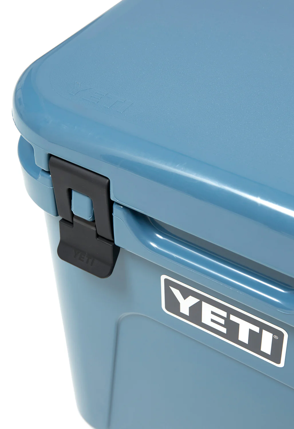 YETI Roadie 24 Cooler - Nordic Blue - Image 4